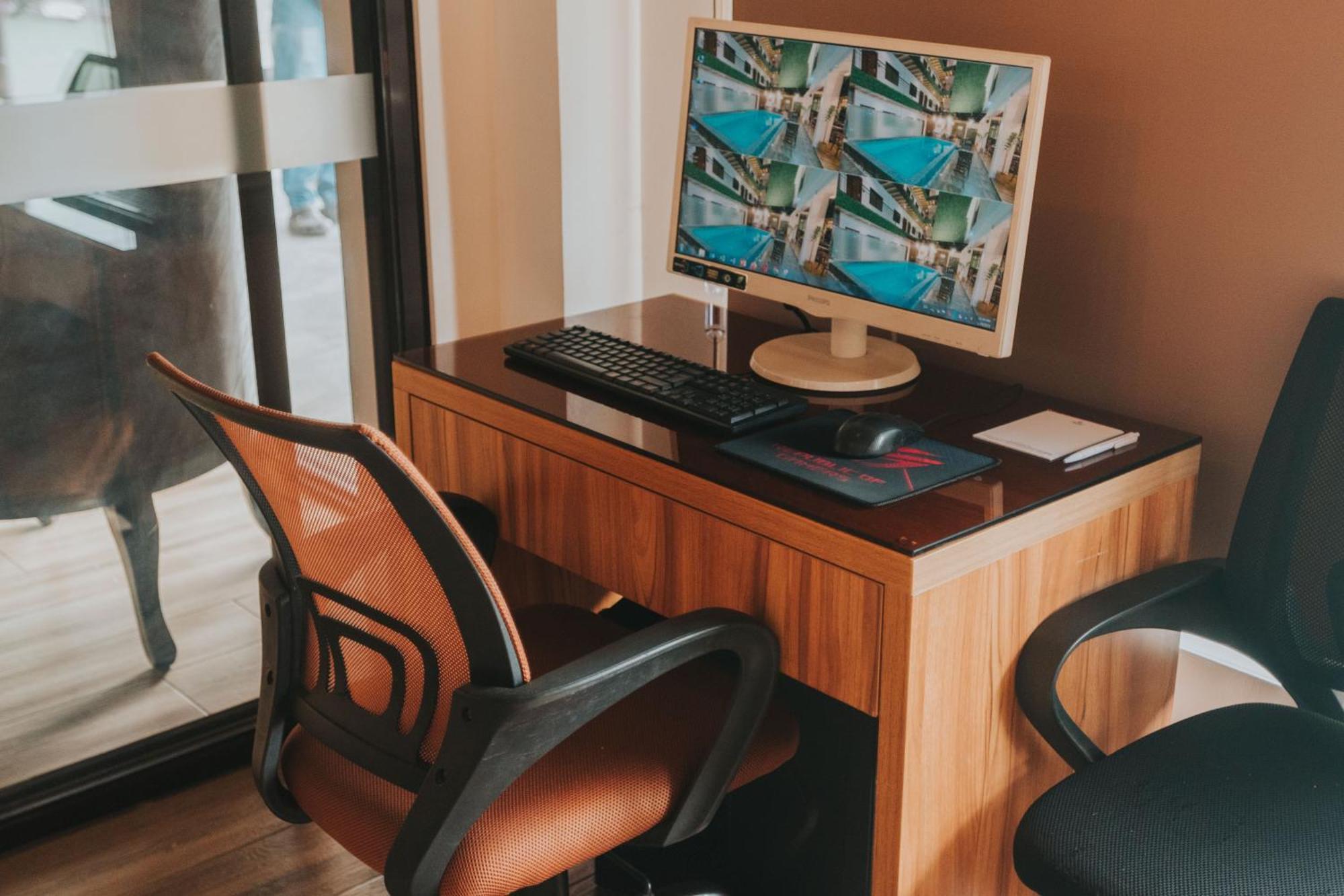 Surestay Plus Hotel By Best Western Ac Luxe Angeles City Екстериор снимка